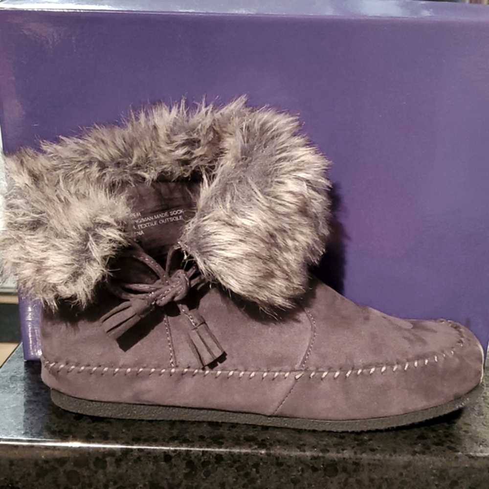 Madden Girl Finnn Bootie women's 8.5
